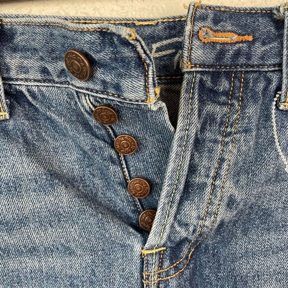 NWOT We The Free Distressed Button Fly Shorts Size 26 - Picture 2 of 5